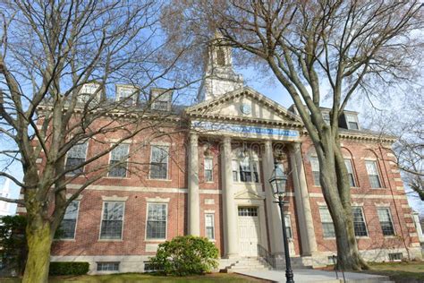 newport courthouse ri|newport ri family court.